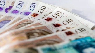 سعر الجنيه الإسترليني أمام الجنيه المصري في البنوك بتعاملات اليوم 31/3/2025