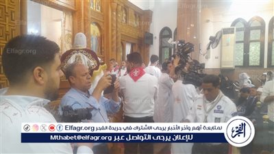 محافظ أسيوط يشارك فى قداس عيد القيامة المجيد بمطرانية الأقباط الارثوذكس بأبنوب