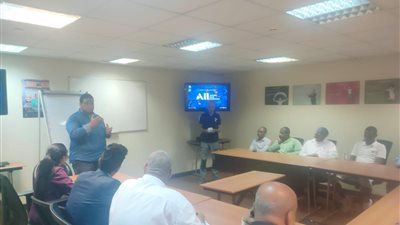  ندوات في مجال السلامة والصحة المهنية بشركة المحطات المائية لإنتاج الكهرباء بأسوان