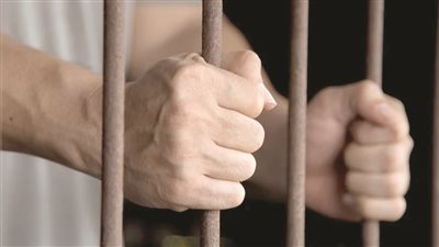 حبس المتهمين بسرقة مبالغ مالية من أحد المحال بمدينة نصر