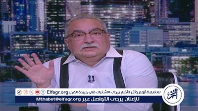 أستاذ أزهري: 