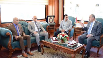 الفقي والنعماني يستقبلان وزير الشباب والرياضية بديوان عام محافظة سوهاج