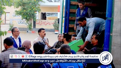 مدير إدارة بني عبيد التعليمية يتسلم تجهيزات مبادرة حياة كريمة للمدارس القائمة 