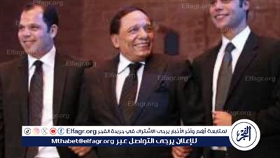 نظرة عادل إمام إلى موهبة أبنائه الفنية.. 