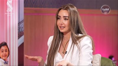 هنا الزاهد: 