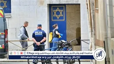 الشرطة الفرنسية تقتل جزائريا أضرم النار في كنيس يهودي