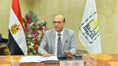 المنشاوي يترأس اجتماع مجلس إدارة الإسكان الإداري بجامعة أسيوط