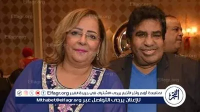 خوفًا عليه من الصدمة.. أحمد عدوية لا يعلم بوفاة زوجته حتى الآن 