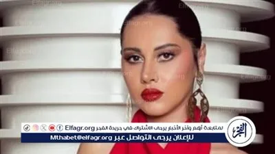 ياسمين رئيس تكشف عن أول صورة من كواليس فيلمها الجديد 
