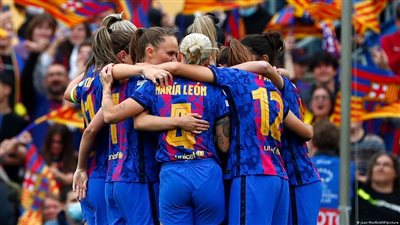 برشلونة يتوج بدوري أبطال أوروبا للسيدات بعد الفوز على ليون