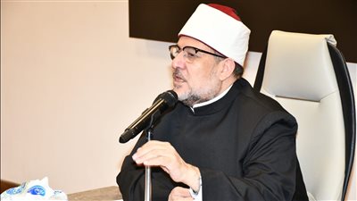 وزير الأوقاف يهنئ الرئيس السيسى بعيد الأضحى المبارك