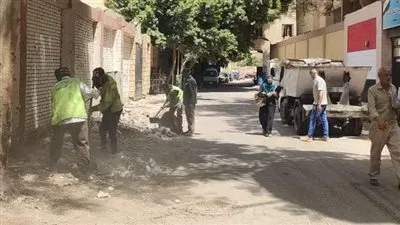 محافظة الجيزة: حملات نظافة موسعة ورفع للمخلفات بمناطق إمبابة استجابة لشكاوى المواطنين
