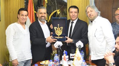 نقابة الموسيقيين تكرم نقيب لبنان بحضور مصطفى كامل وحلمي عبد الباقي