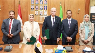 رئيس جامعة المنوفية يوقع بروتوكول تعاون مع شركة MPCS لتدريب الطلاب 