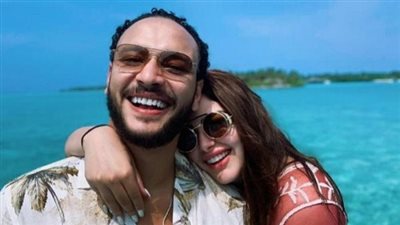 حقيقة انفصال هنادي مهنا وأحمد خالد صالح بعد تصدرهما 