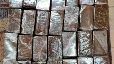 قبل بيع الحشيش في العيد.. التحقيق مع 2 من تجار الكيف بالمطرية