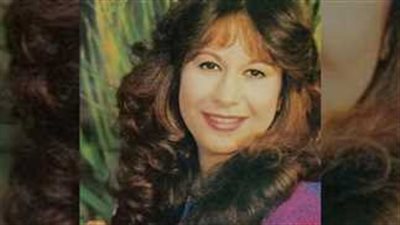 تفاصيل إصابة الفنانة سمية الألفي داخل شقتها بالجيزة