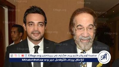 بكلمات مؤثرة.. عمرو محمود ياسين يحيي ذكرى ميلاد والده