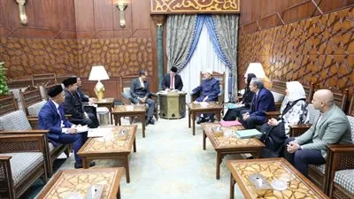 شيخ الأزهر يستقبل سفير إندونيسيا لدى القاهرة بمقر المشيخة