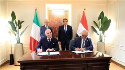  توقيع مذكرة تفاهم بين الرابطة الإيطالية لشركات الأدوية واتحاد الصناعات المصرية