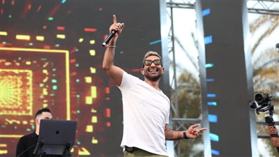 لهذا السبب.. أحمد سعد يتصدر تريند 