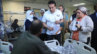 وزير الصحة يتفقد مستشفى وادي النطرون التخصصي بالبحيرة