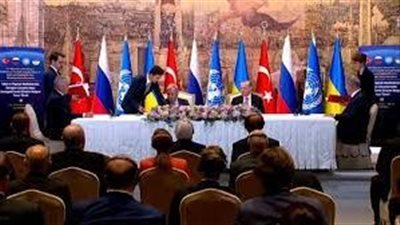 برعاية أممية تركية.. كييف وموسكو توقعان اتفاقا لاستئناف صادرات الحبوب 