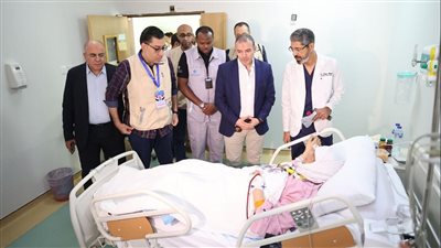 الصحة: البعثة الطبية تطمئن على المرضى بمستشفيي النور والسعودي الألماني بمكة المكرمة