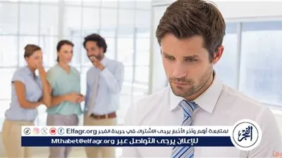 السجن عام وغرامة 100 ألف جنيه.. عقوبة ارتكاب جريمة التنمر بموقع العمل أو وسائل النقل