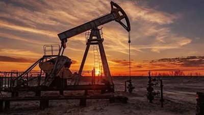 هل تنخفض أسعار النفط الفترة المقبلة؟.. خبير اقتصادي يوضح