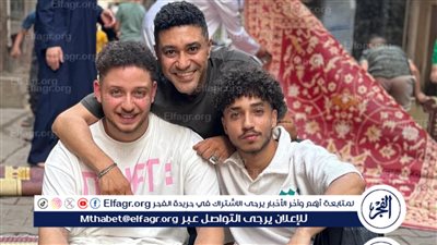 بالصور.. محمد عز يحتفل مع ابنائه بعيد الأضحى 