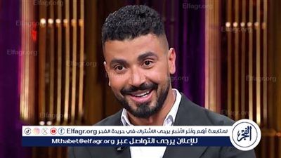 تركي آل شيخ يروج لفيلم 