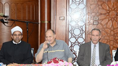 محافظ أسيوط يشهد إطلاق البرنامج الصيفى التثقيفى للاطفال بمسجد البقلى بحى غرب