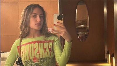 شاهد٠٠ أحدث ظهور لـ جنا عمرو دياب 