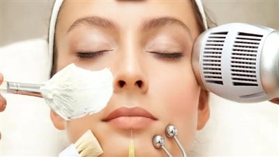 تعرفي على أهمية العناية بالبشرة 