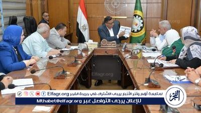 تفاصيل اجتماع محافظ الدقهلية لمتابعة الموقف التنفيذي لملفات العمل بالإدارات التنفيذية