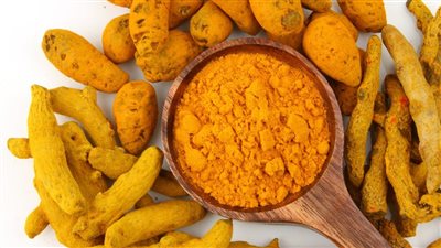 الكركم: تعرف على فوائده الصحية وكيفية استخدامه في الطهي والتغذية