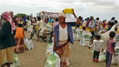 انعدام الأمن الغذائي أبرزها.. ما تأثيرات حرب الحوثي الاقتصادية باليمن؟