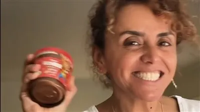 علا رشدي تشارك جمهورها طريقة عمل الأيس كريم