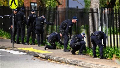 شرطة أستراليا تلقي القبض على صبي عمره 14 عامًا