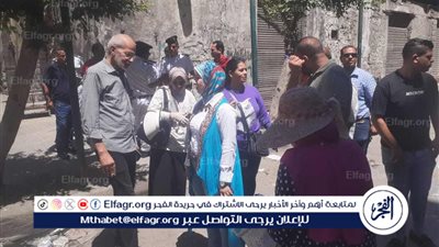 إصابة سيدتين في انهيار أجزاء من عقار قديم بالإسكندرية 