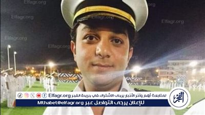 ربنا يسترها معاك في غربتك.. وفاة قبطان بحري بورسعيدي بعد بوست طلب العيش في سلام وودع أمه| صور