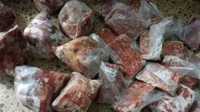 إحباط بيع طن لحمه مفرومة منتهية الصلاحية قبل بيعها بالأسوق جنوب الأقصر