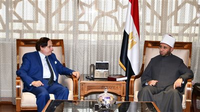 وزير الأوقاف يستقبل الأمين العام لرابطة الجامعات الإسلامية