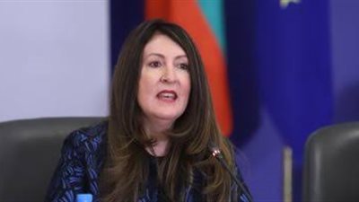 السفيرة الأمريكية بالقاهرة: عروض الأفلام تعزز الشراكة الثقافية بين مصر والولايات المتحدة 