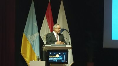  أحمد زايد يعلن عن جائزة مكتبة الإسكندرية للقراءة خلال فعاليات افتتاح معرض الكتاب الدولي