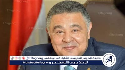 محافظ البحر الأحمر يستمع لشكاوى المواطنين بمجاويش ويوجه بحلها في أسرع وقت