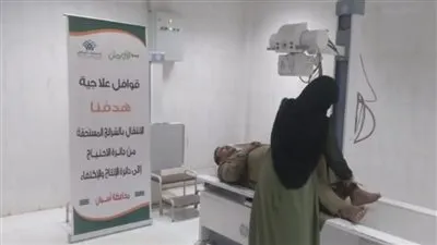 فحص 255 مريضًا في قافلة طبية مجانية بأسوان