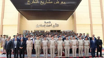 الكلية العسكرية التكنولوجية تحتفل بتخريج دورتين لفنيي سكة حديد ونقل نهري