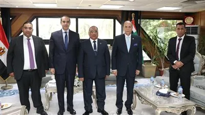 لهذا السبب... رئيس قضايا الدولة يستقبل المستشار محمود فوزي 